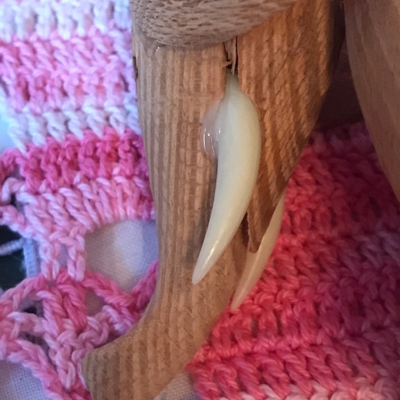 Hand crafted wooden elephant tooth pick holder Papel - Picture 8 of 8